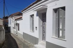 SH168 House Palaio Karlovas
