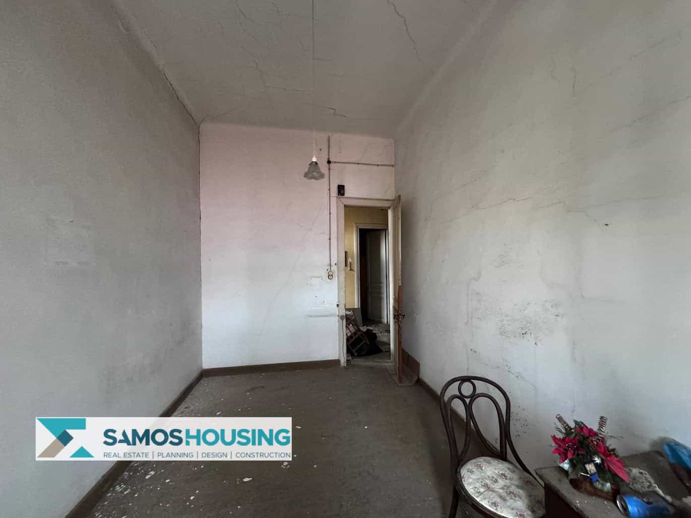 SH215 Building Samos Town7 SH215 Building Samos Town