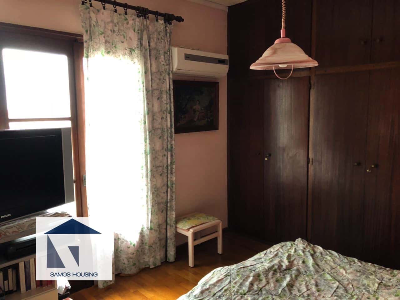 SH228 Floor Apartment Samos Town