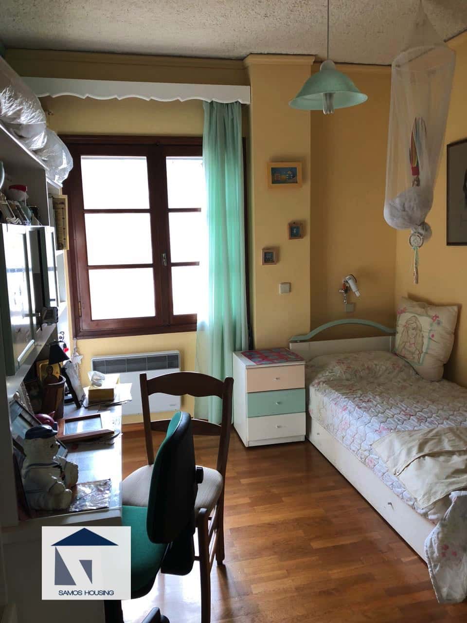 SH228 Floor Apartment Samos Town