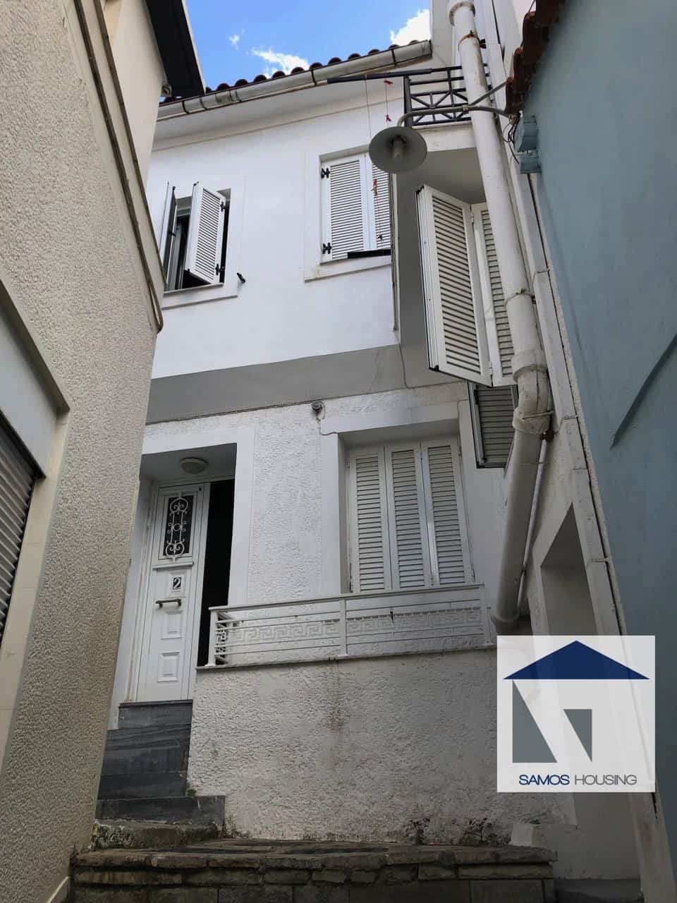 SH233 Σπίτι Σάμος - image SH233-House-Samos-Town15 on https://www.samoshousing.com