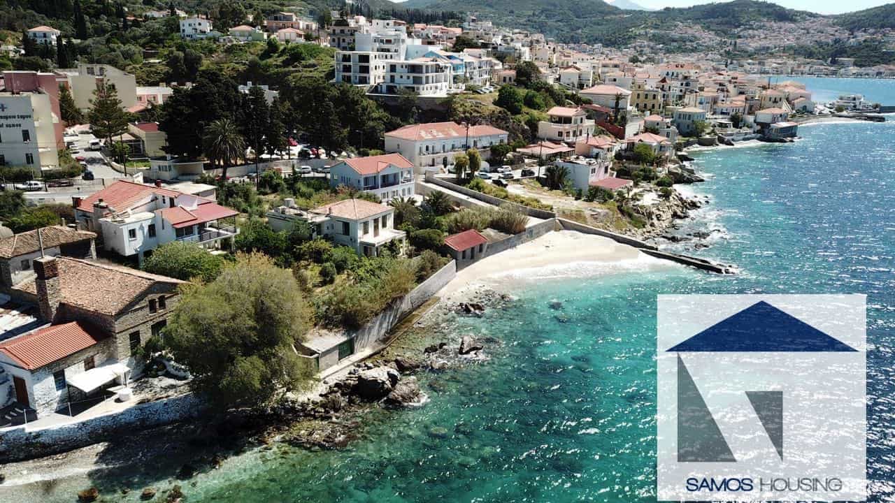 SH239 Seaside Business Property