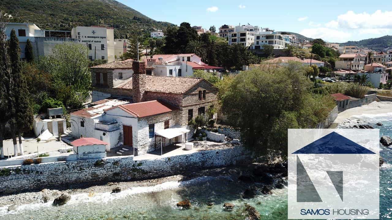 SH239 Seaside Business Property