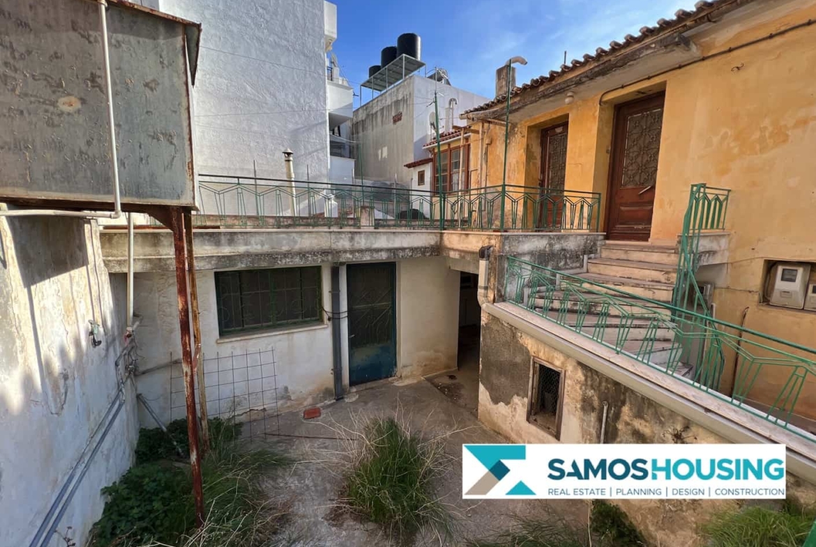 SH265 Mansion Samos Town