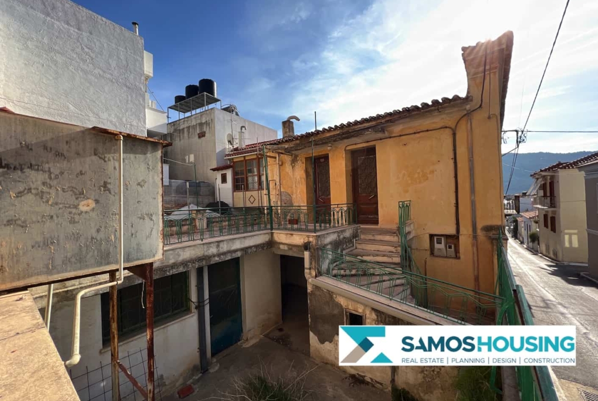 SH265 Mansion Samos Town