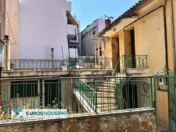 SH265 Mansion Samos Town