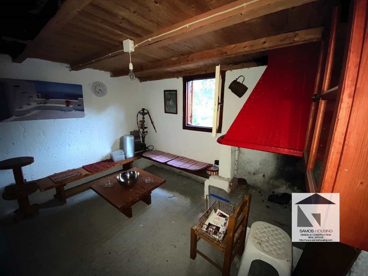 SH319 Vineyard Cottage Pagondas