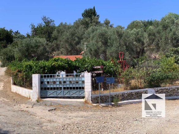 SH319 Vineyard Cottage Pagondas