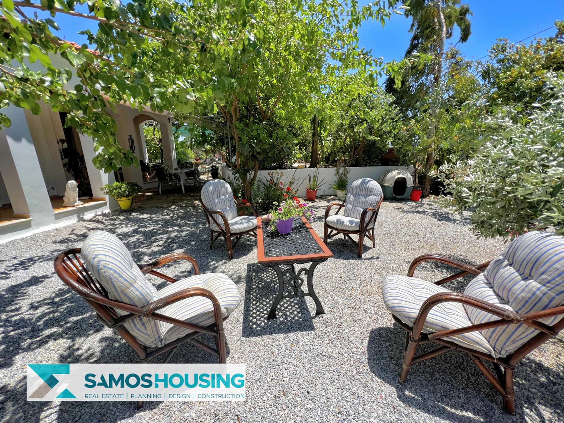 SH356 Spacious Countryhouse