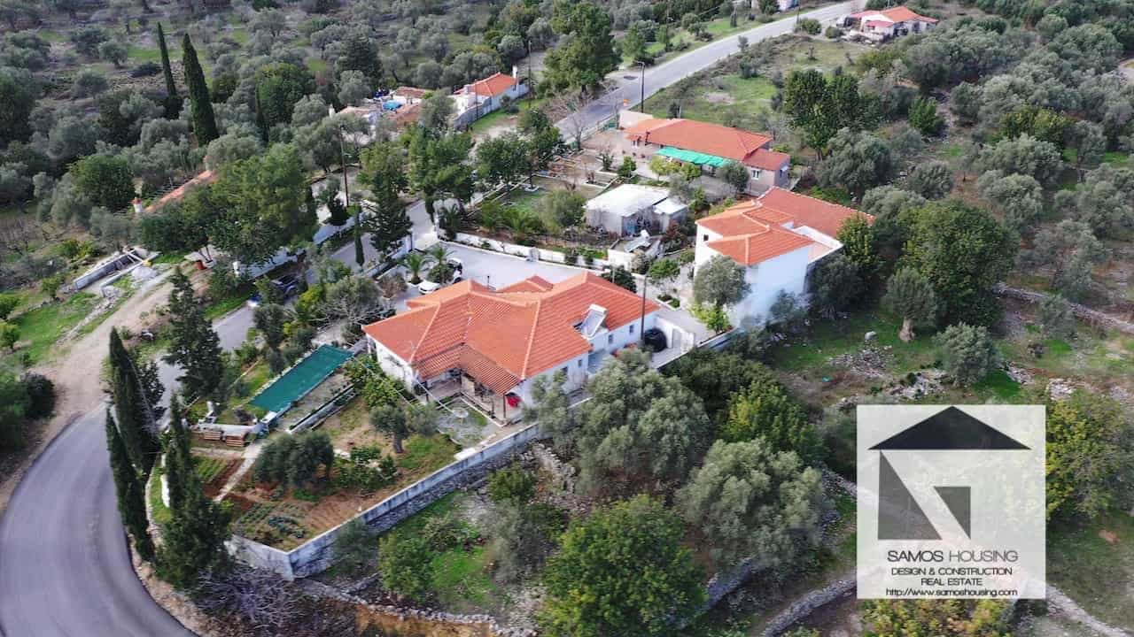 SH356 Ευρύχωρη εξοχική κατοικία