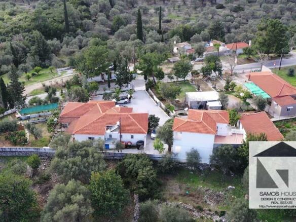 SH356 Spacious Country house