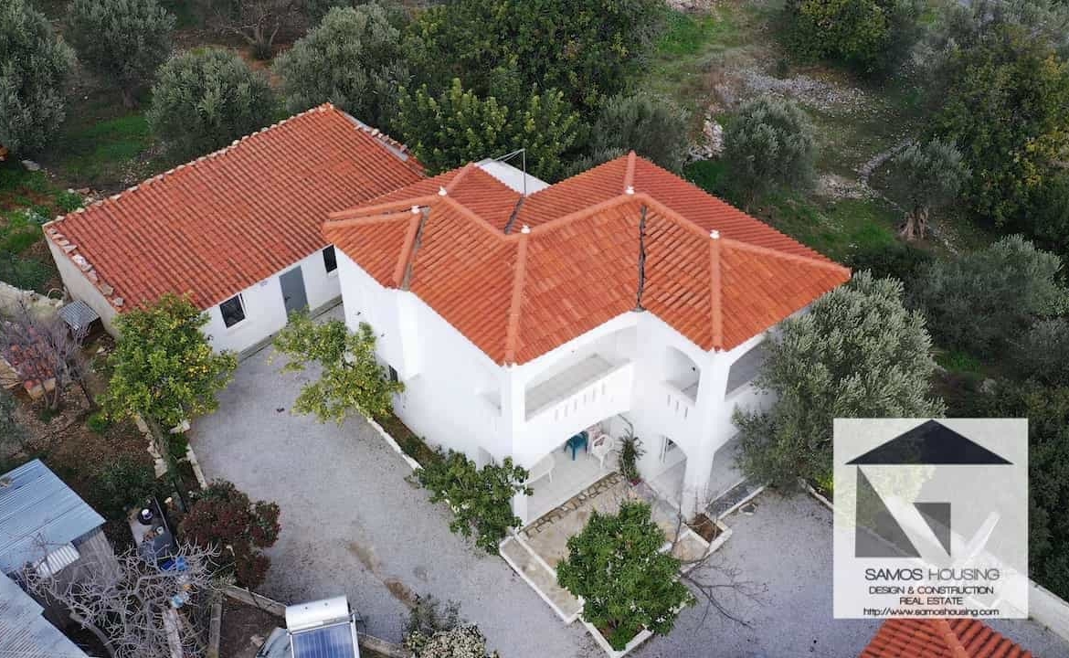 SH356 Spacious Country house
