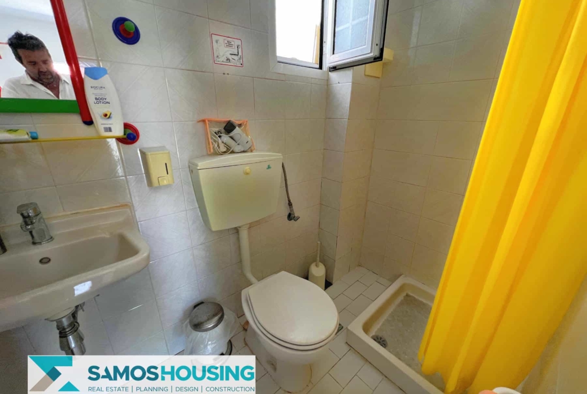 SH356 Spacious Country house