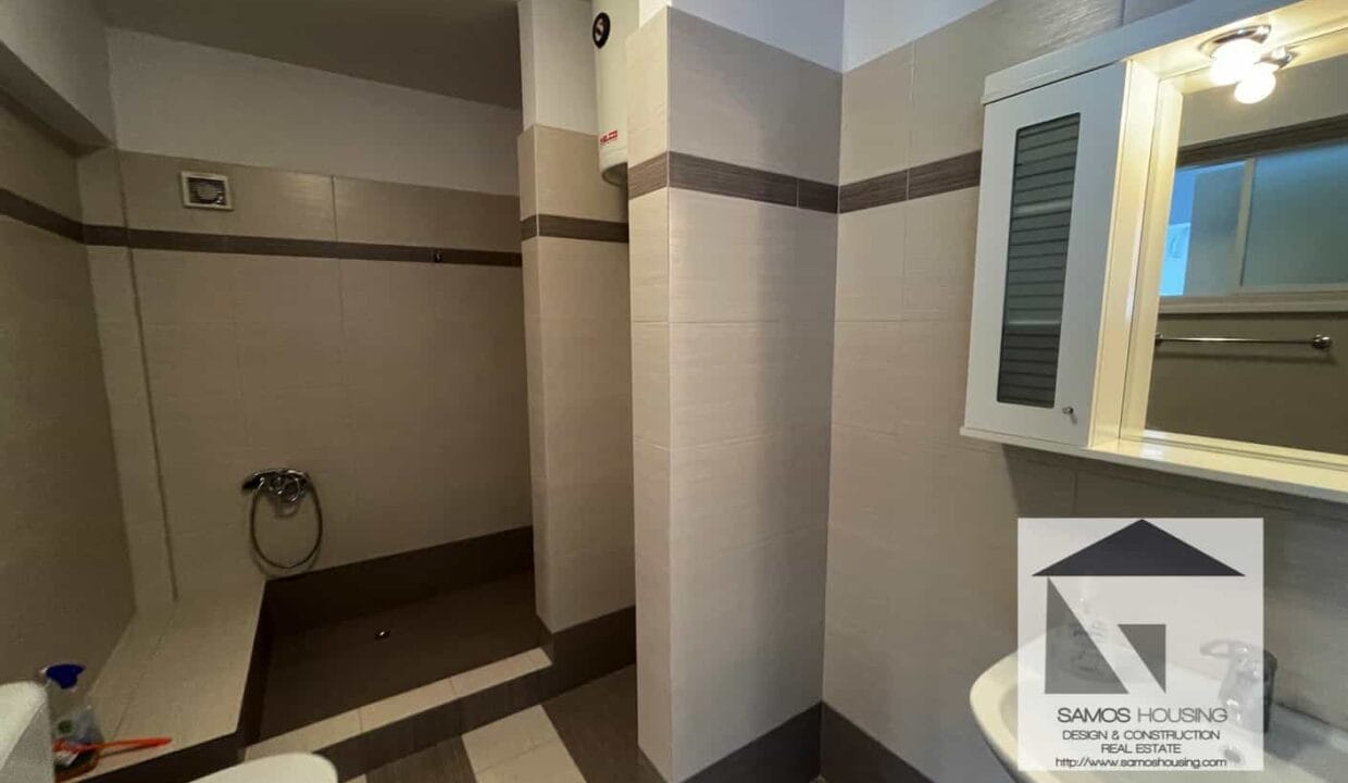 SH379 BREATHTAKING VIEW APARTMENTS KARLOVASI24
