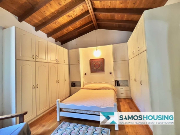 SH412 Maravelias Mansion