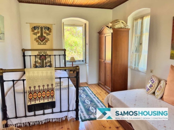 SH412 Maravelias Mansion