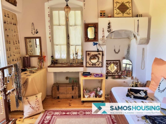 SH412 Maravelias Mansion