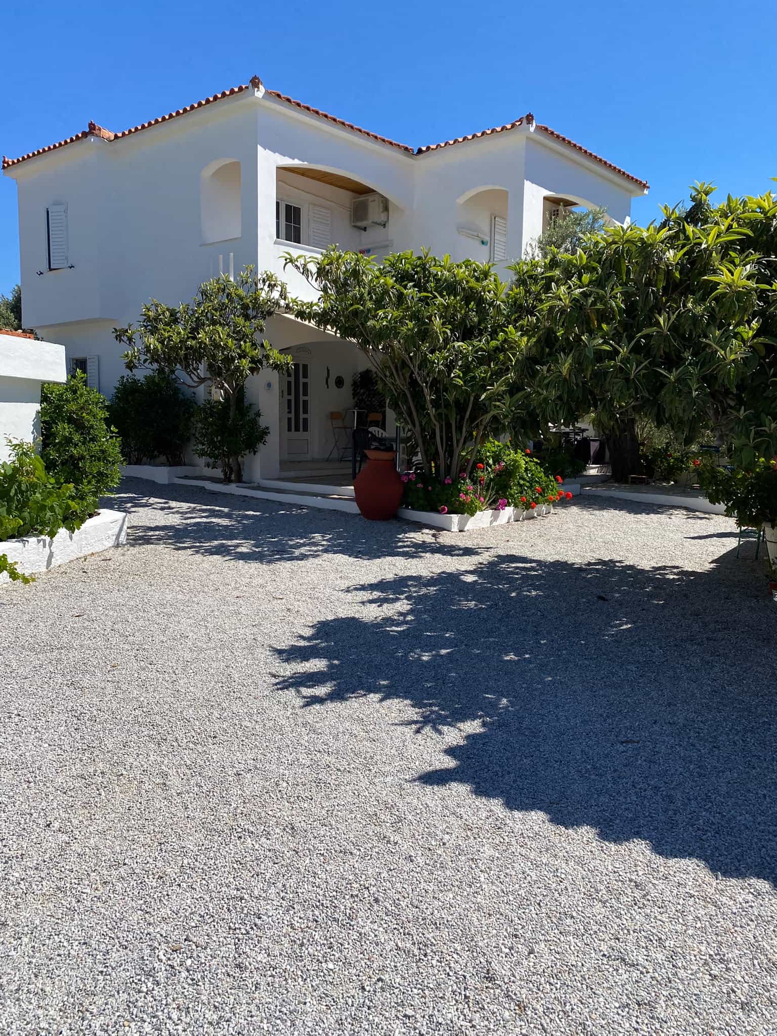 SH356 Ευρύχωρη εξοχική κατοικία