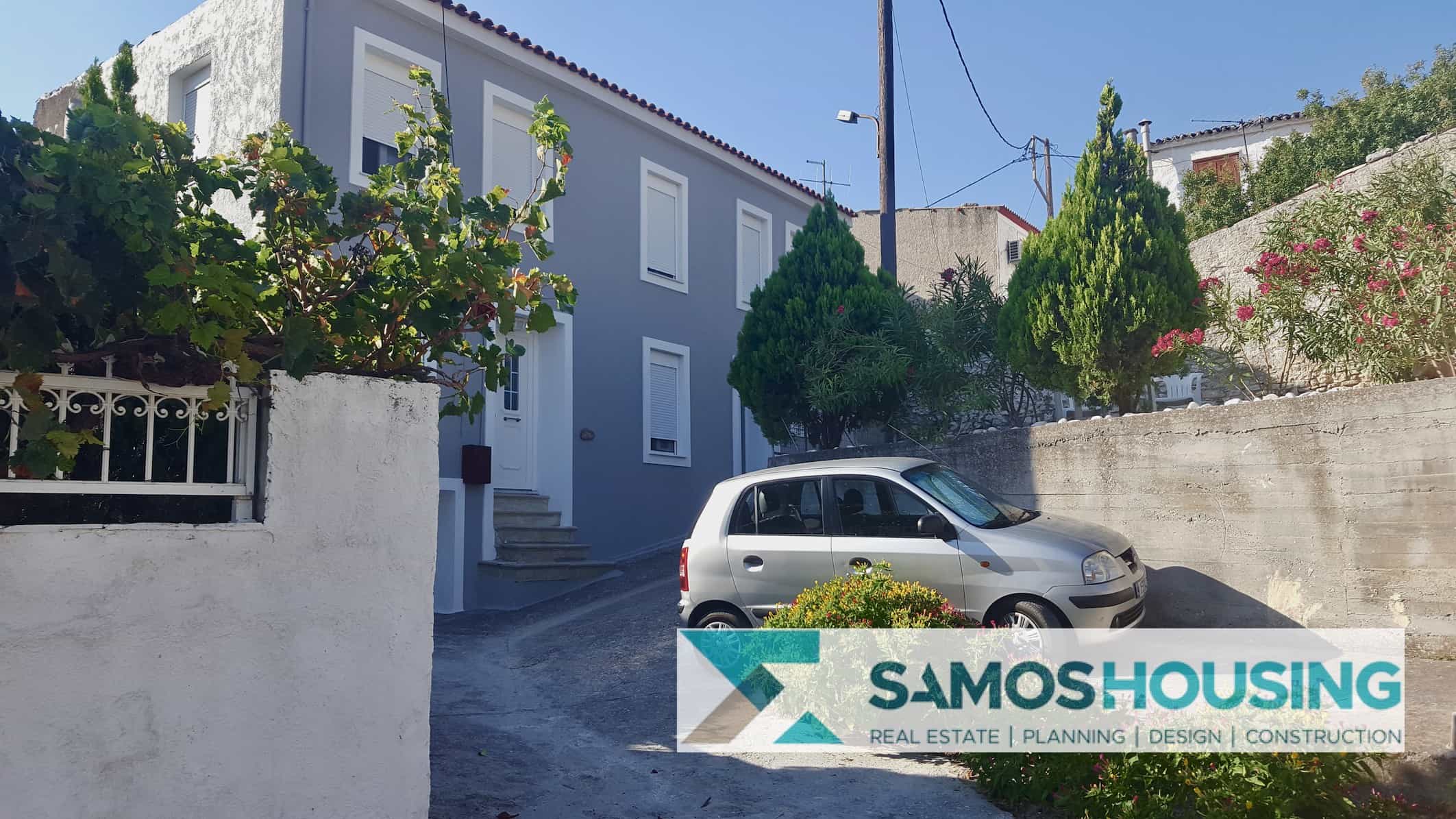 SH415 Alluring House