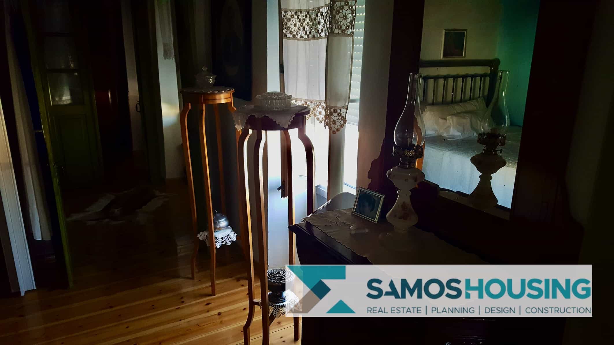 SH415 Alluring House