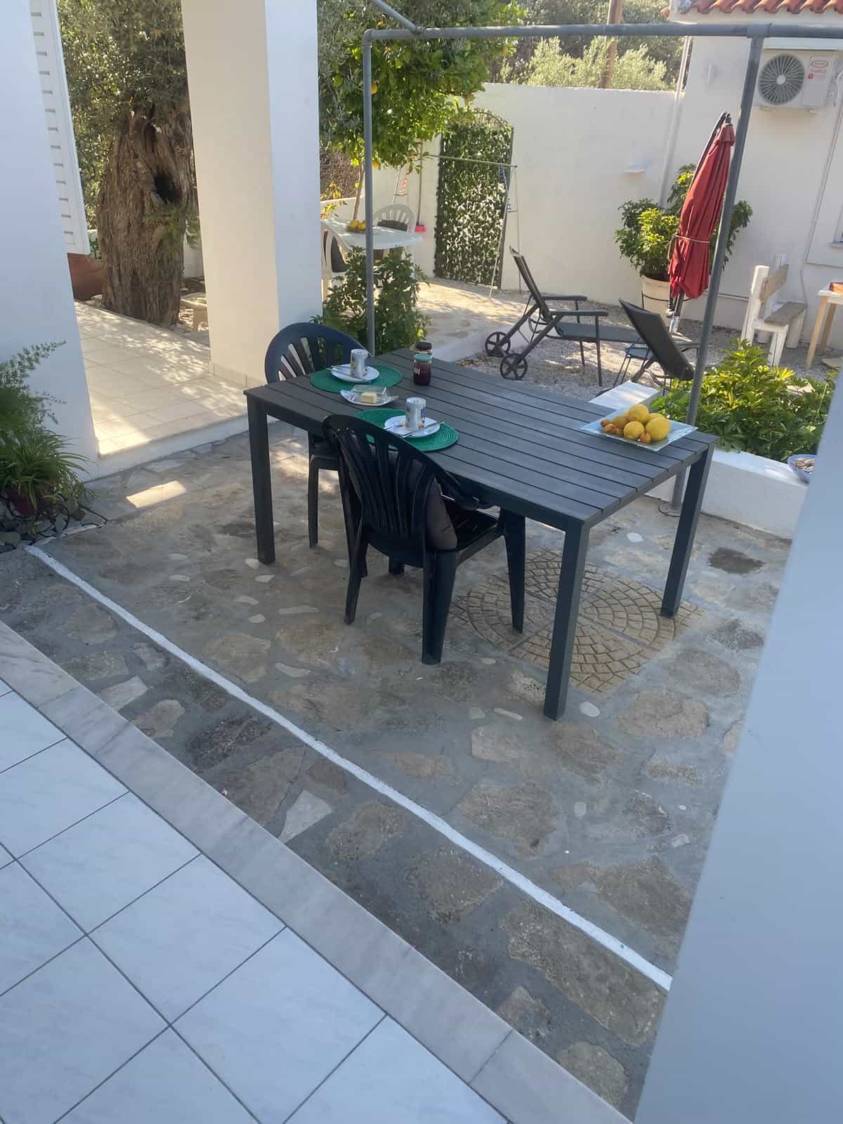 SH356 Ευρύχωρη εξοχική κατοικία