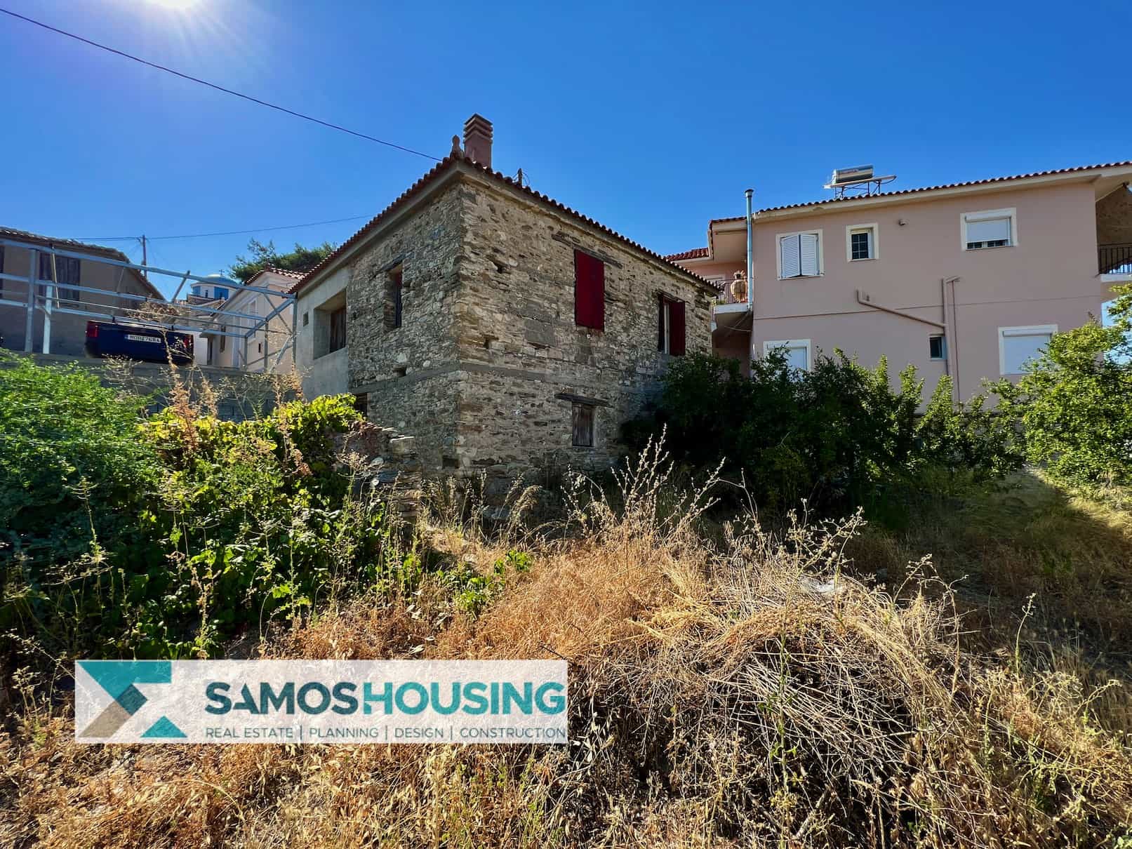 Amazing Property with a Beautiful View to the Sea and Pythagorio. Old Stone Villa 78 m2 per Floor  Total area 156 m2 on 2 Floors with a Beautiful Garden of 431 m2. Needs Renovations | Can be Extended