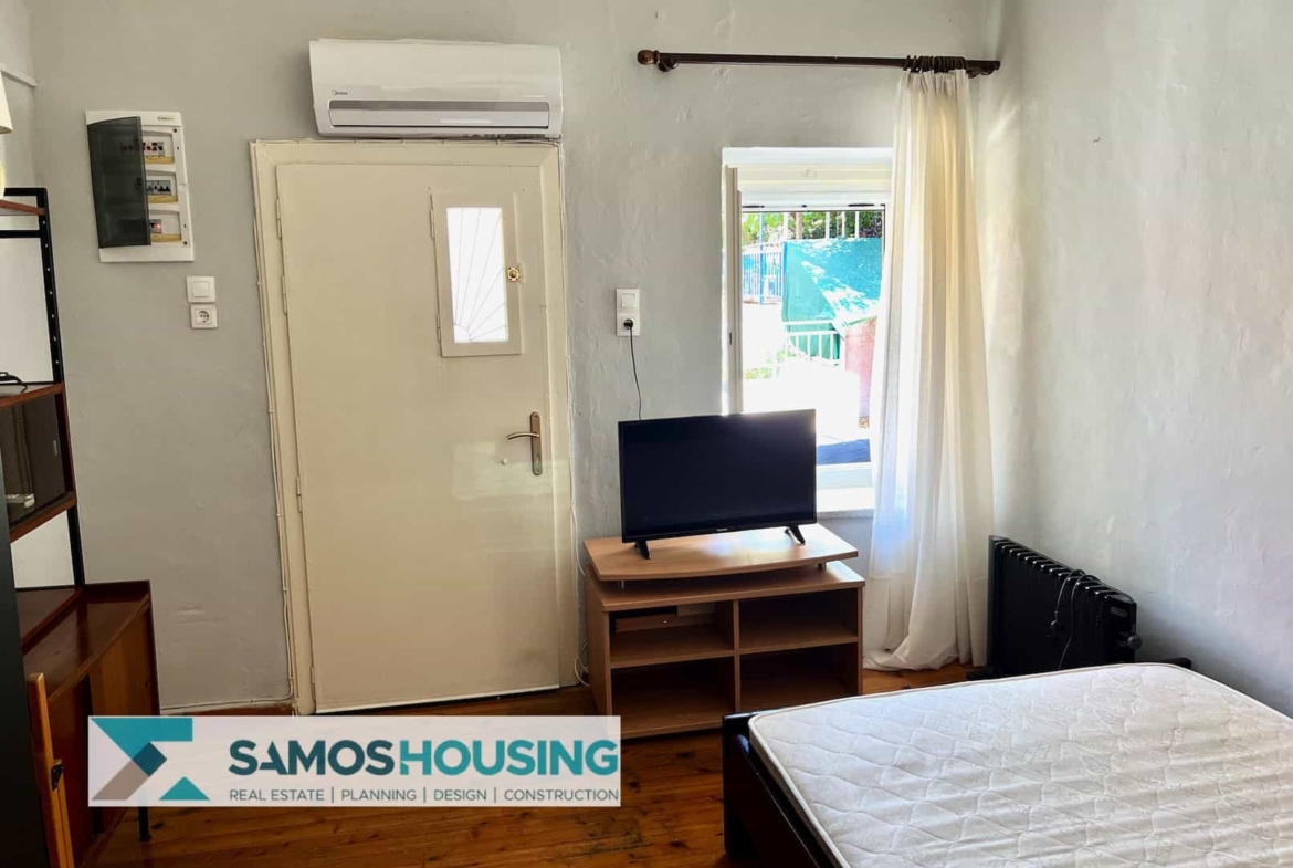 SH437 House Town Centre