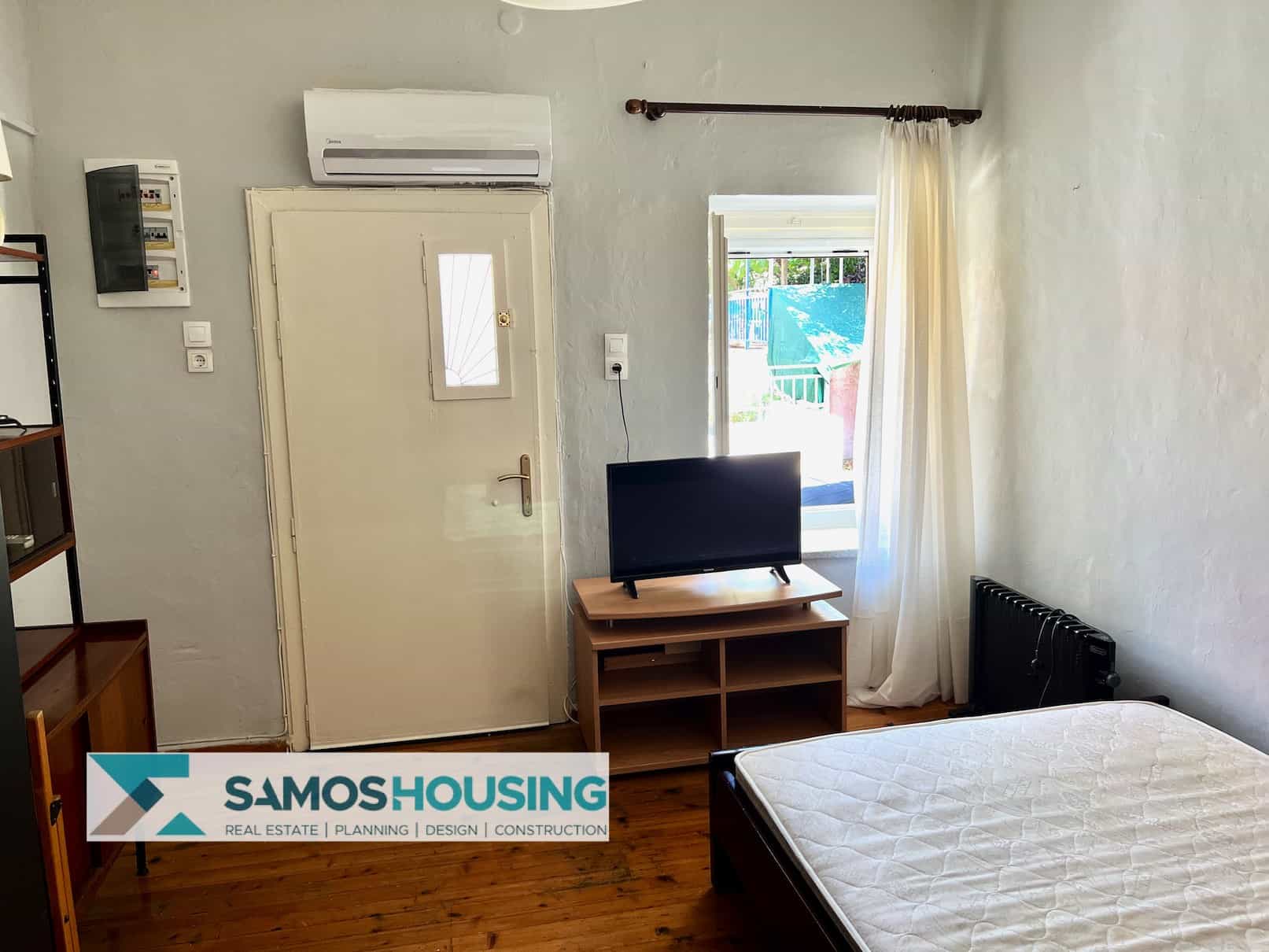 SH437 House Town Centre