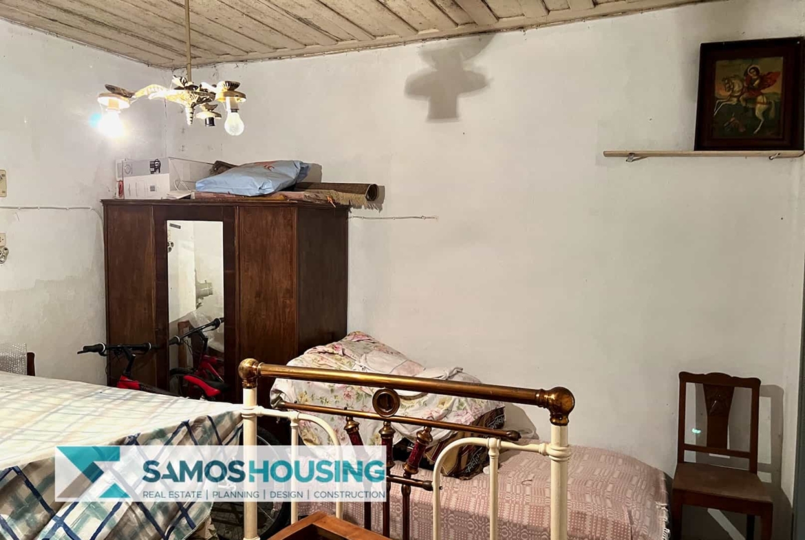 SH437 House Town Centre