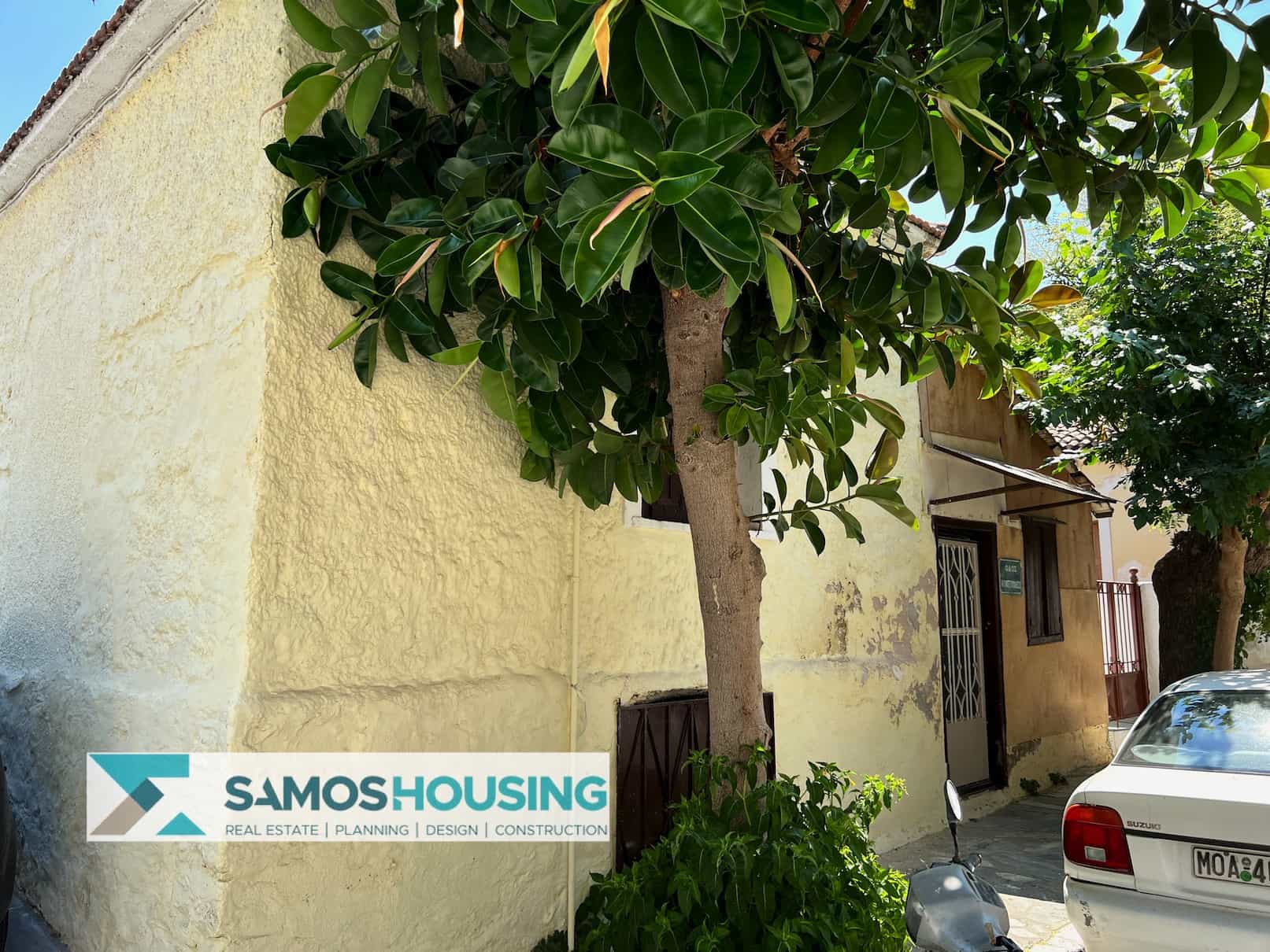 SH437 House Town Centre