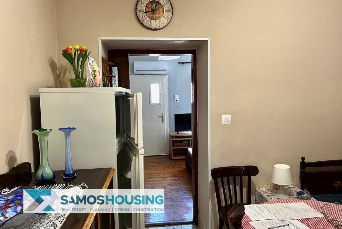 SH437 House Town Centre