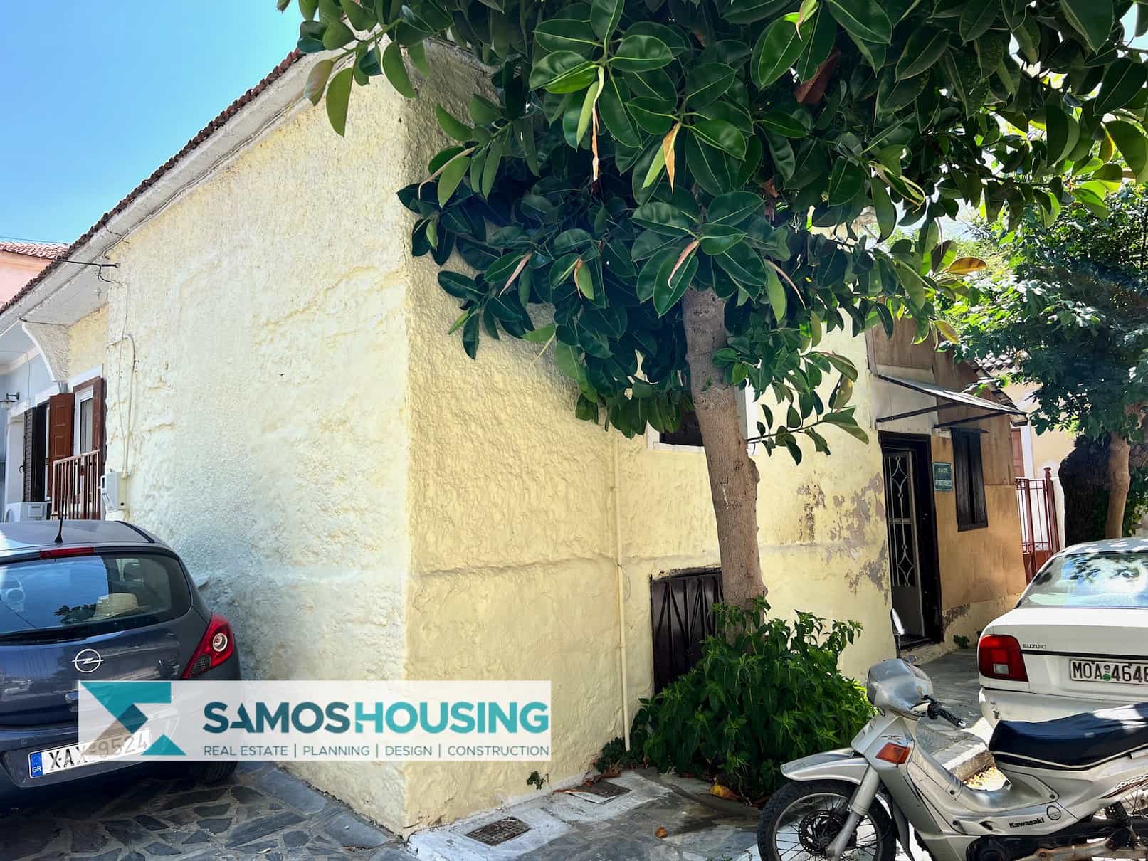 SH437 House Town Centre