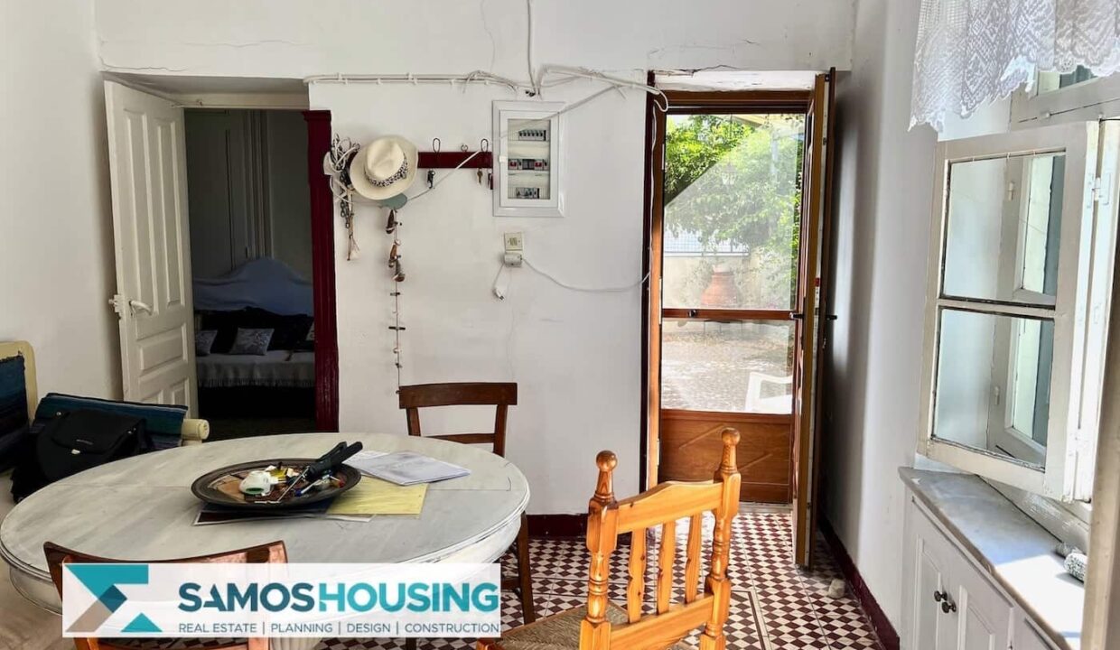 SH451 Elegant Property Pythagorio00003