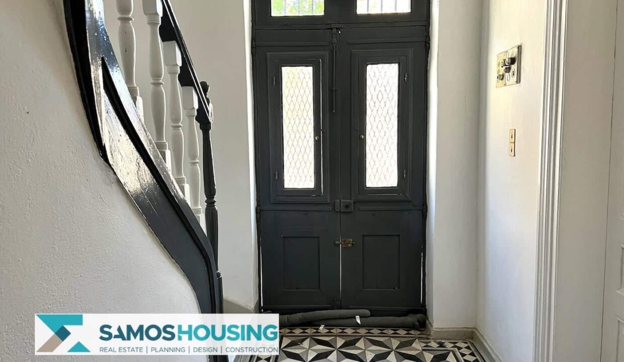 SH451 Elegant Property Pythagorio00005