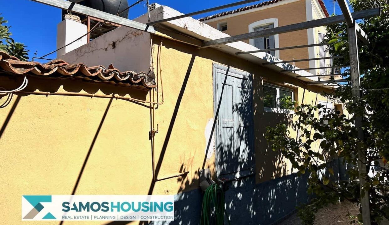 SH451 Elegant Property Pythagorio00013