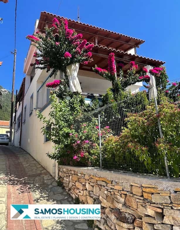SH466 Traditional Villa