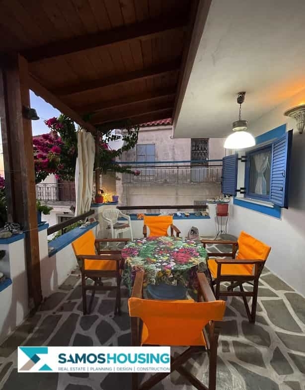 SH466 Traditional Villa