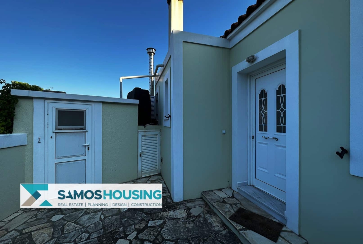 SH483 Sea View House