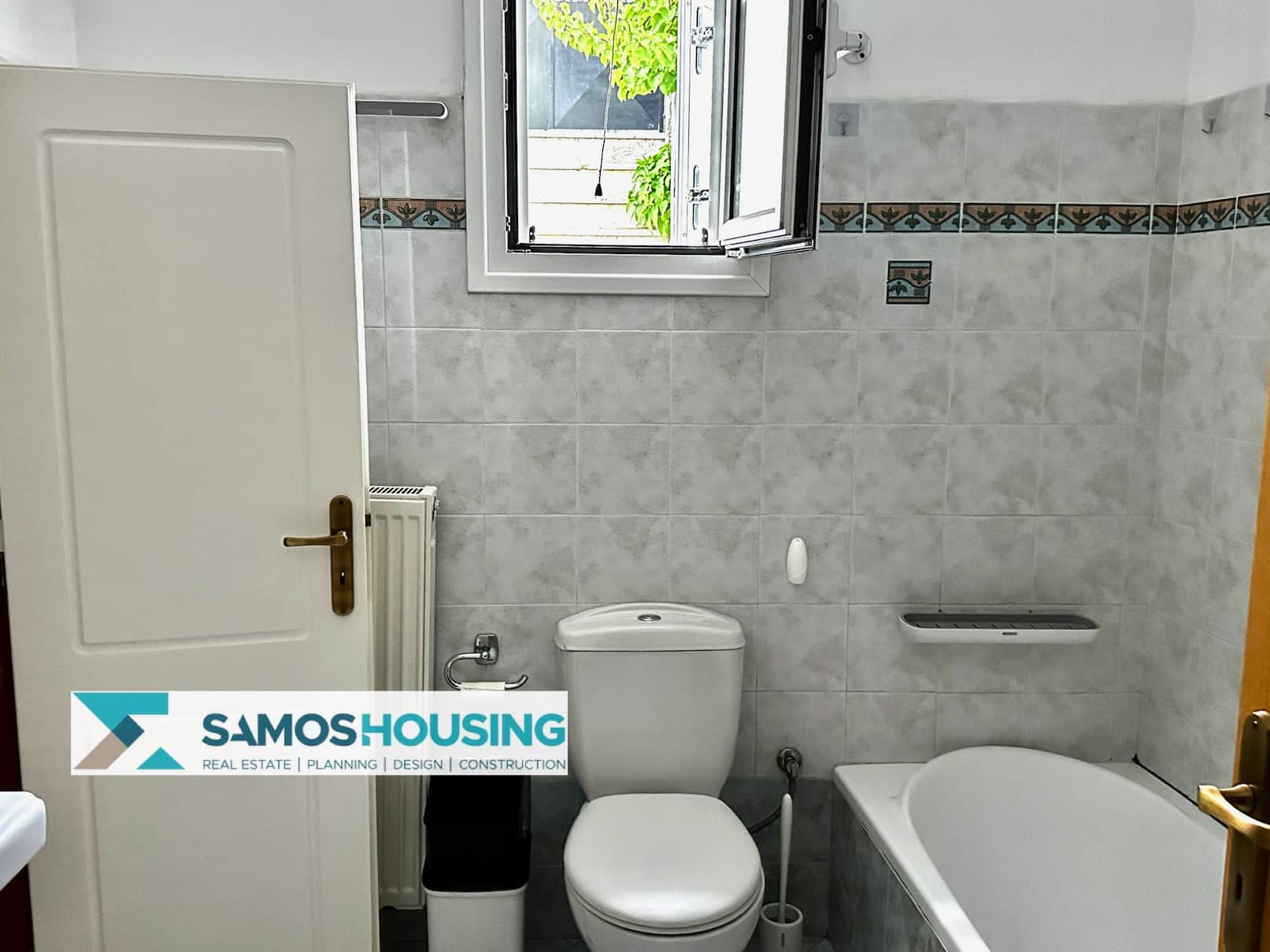 SH483 Sea View House