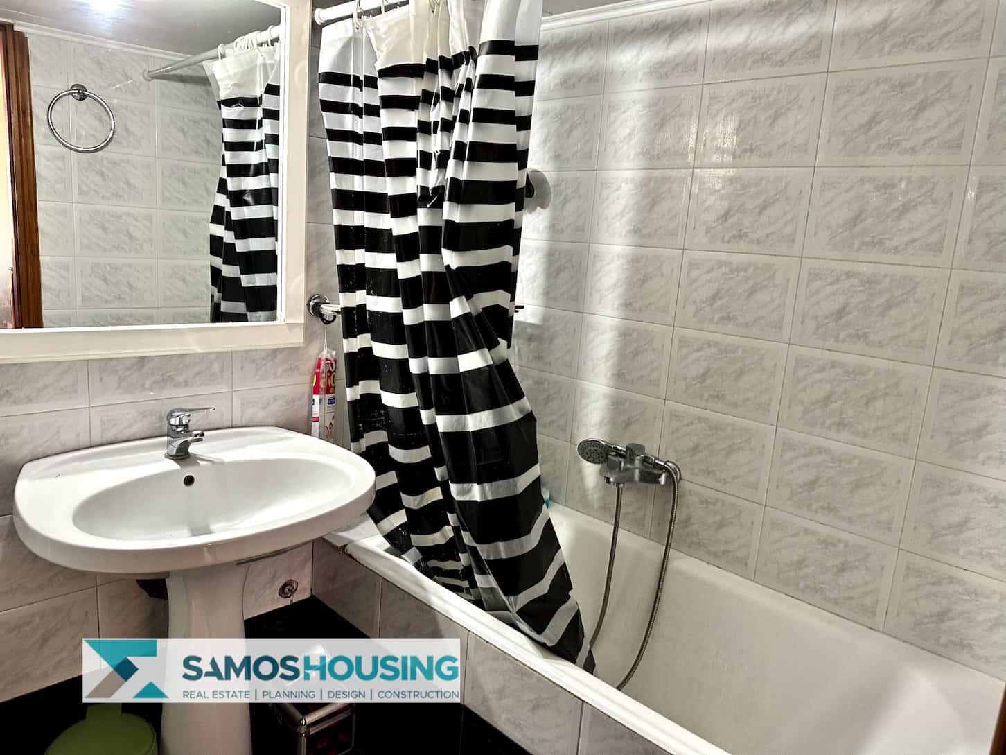 SH502 Seaview House Vathi28