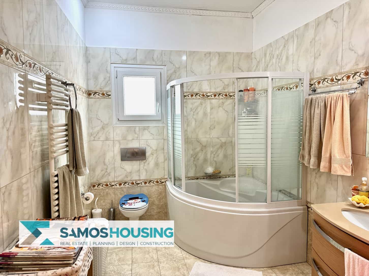 SH503 Superb Seaside Villa10-imp