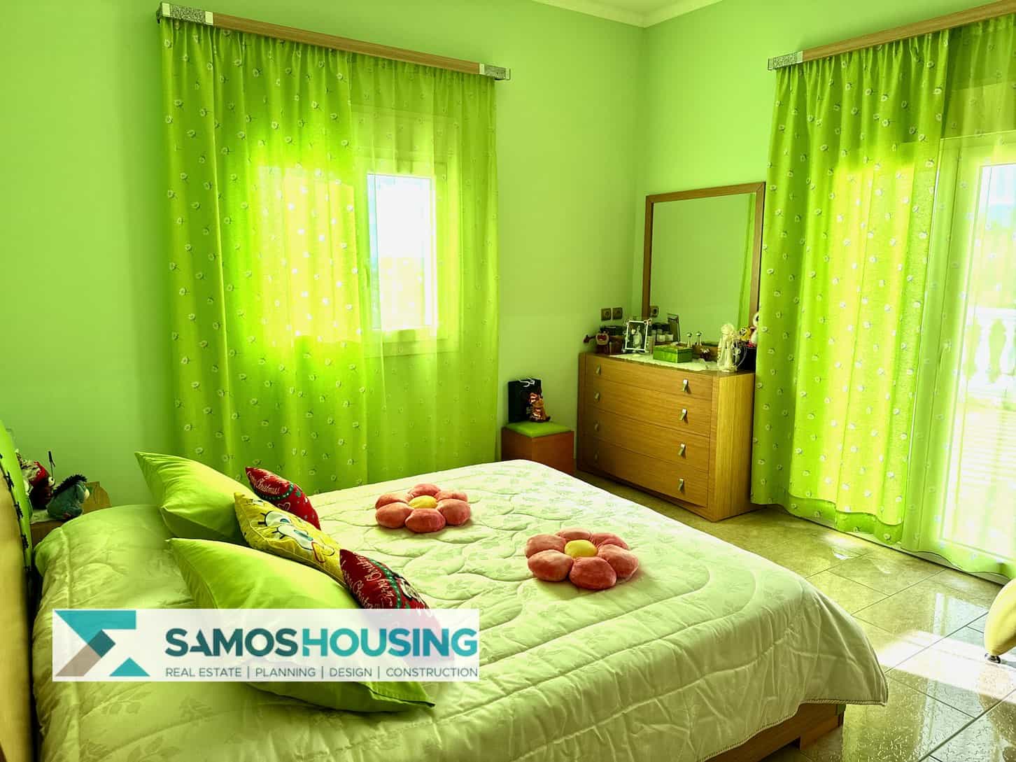 SH503 Superb Seaside Villa8-imp