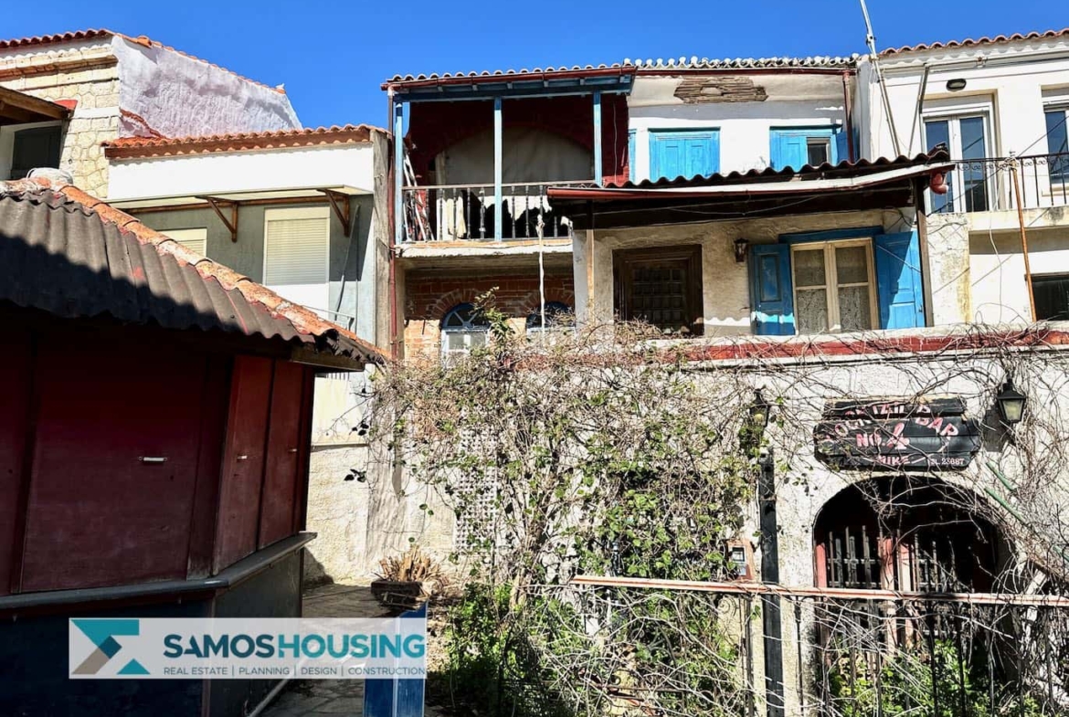 SH512 Twin Buildings Samos