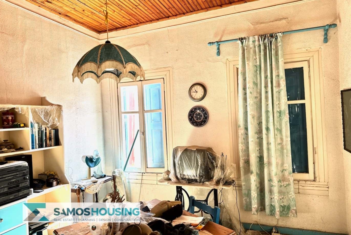 SH512 Twin Buildings Samos