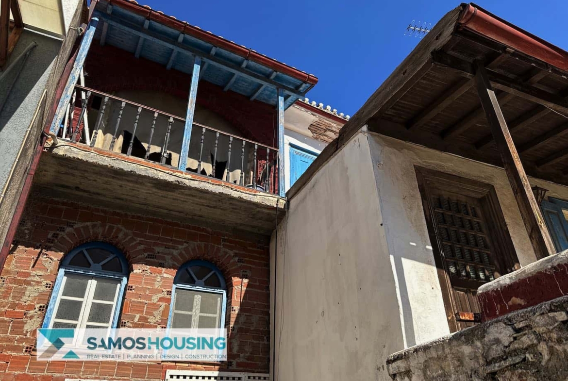 SH512 Twin Buildings Samos