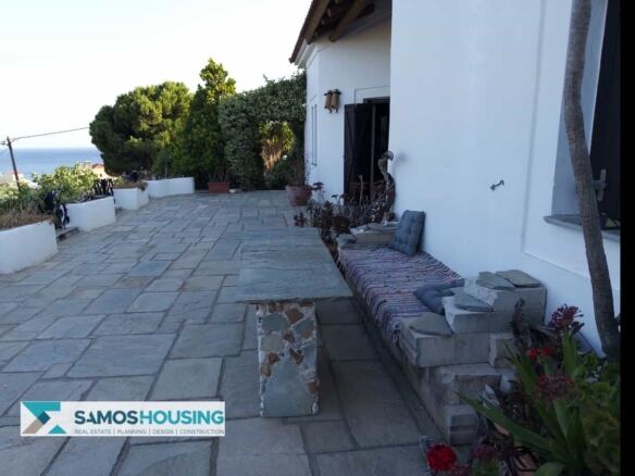SH548 Seaside Jewel Villa