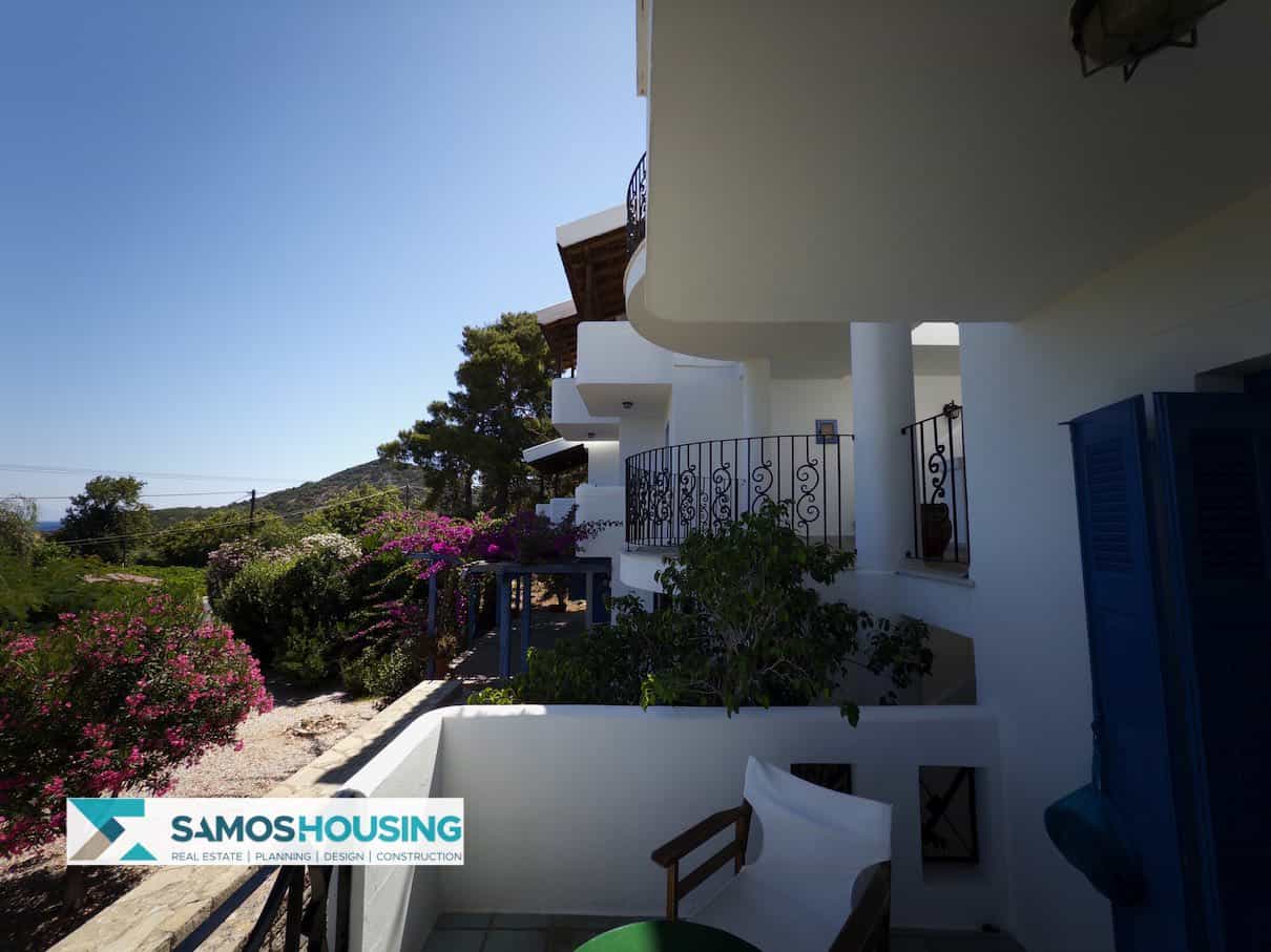 SH551 – Luxury Samos B&B Villa40