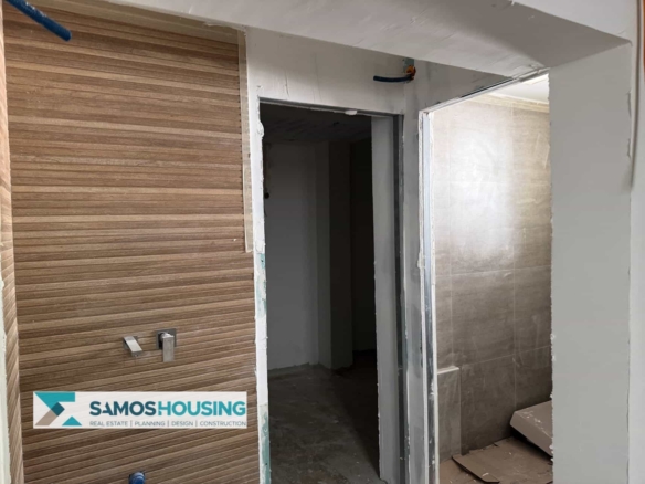 SH560 Superb Building Pythagoreio