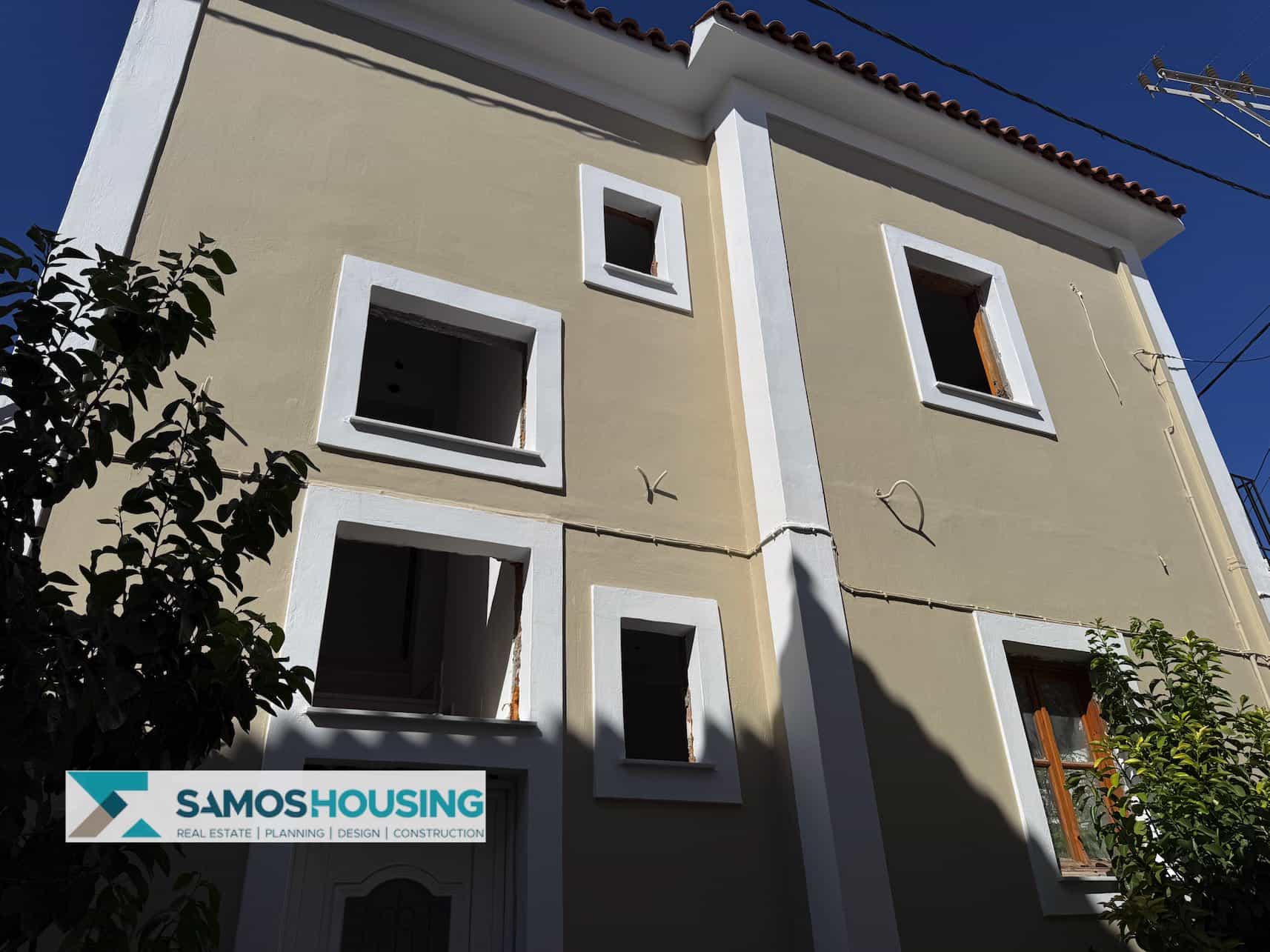 SH560 Superb Building Pythagoreio16 SH560 Superb Building Pythagoreio