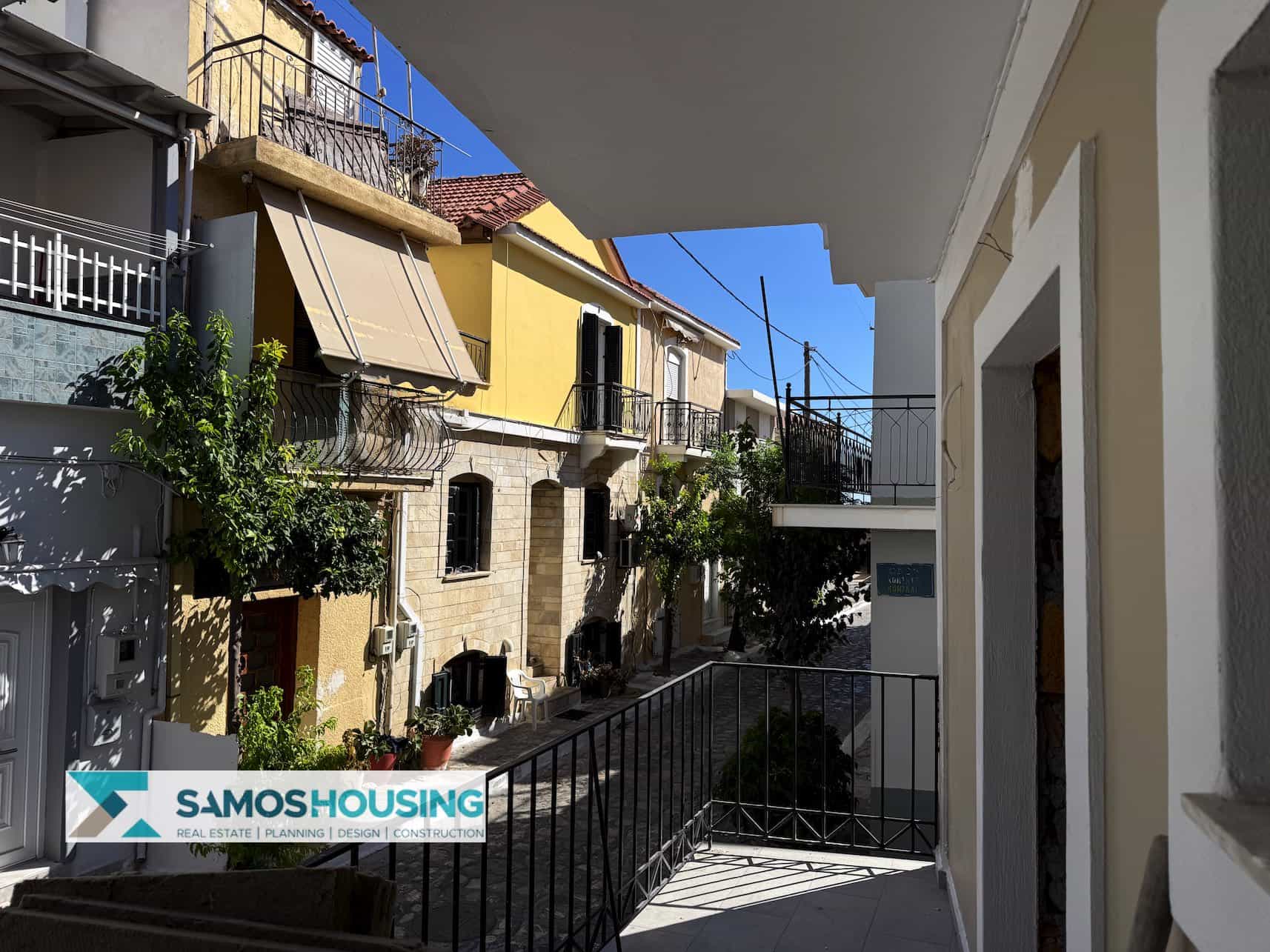 SH560 Superb Building Pythagoreio4 SH560 Superb Building Pythagoreio